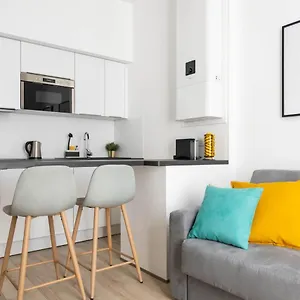  Appartement Apt Rénové à 2 Min à Pied Du - Wifi Gratuit