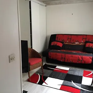 Апартаменты Cosy Holidays Париж